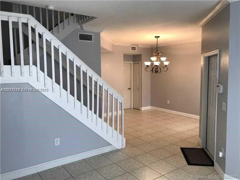 6104 NW 114th Pl # 202, Doral FL 33178