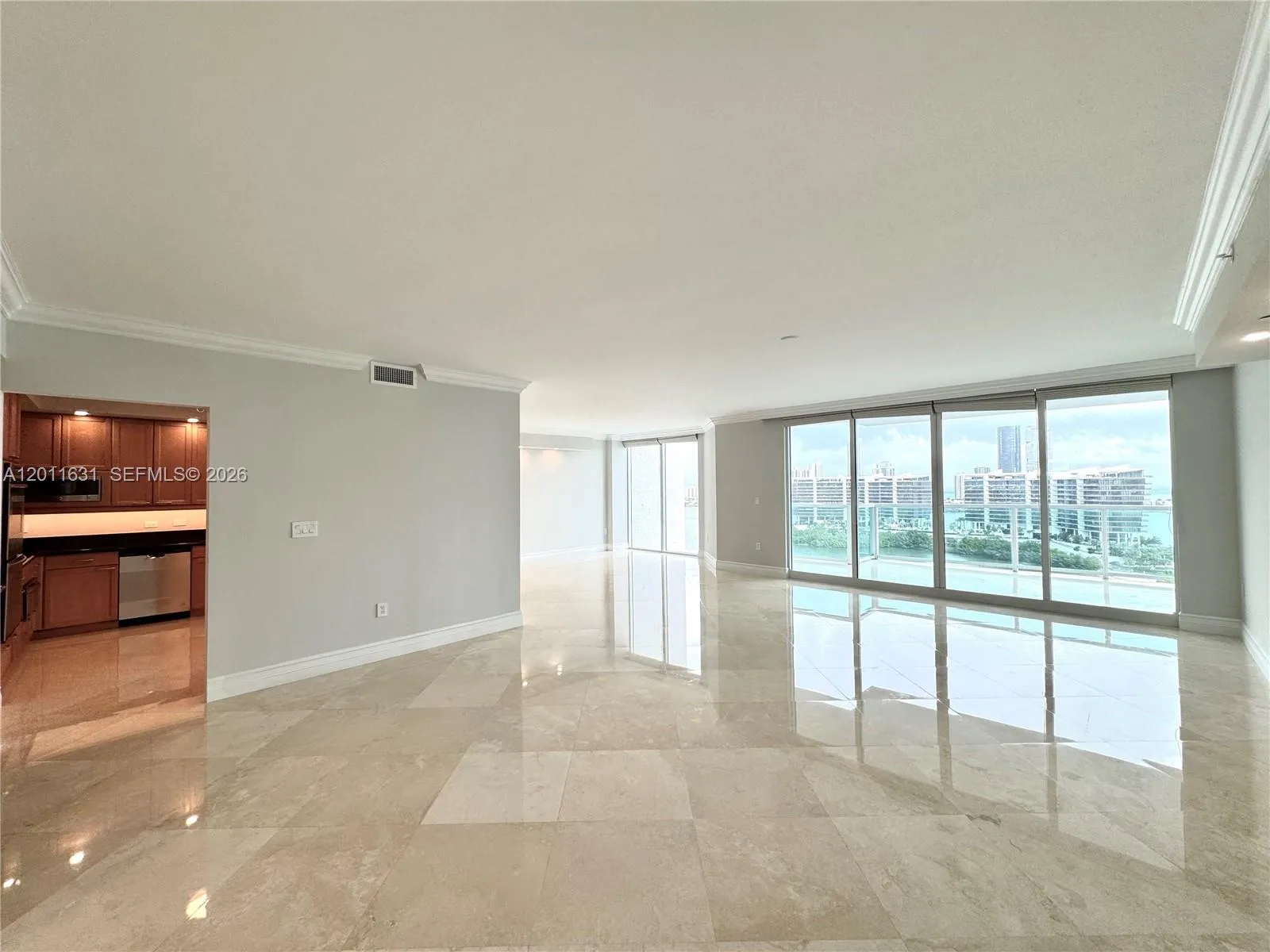 3201 NE 183rd St # 1805, Aventura FL 33160