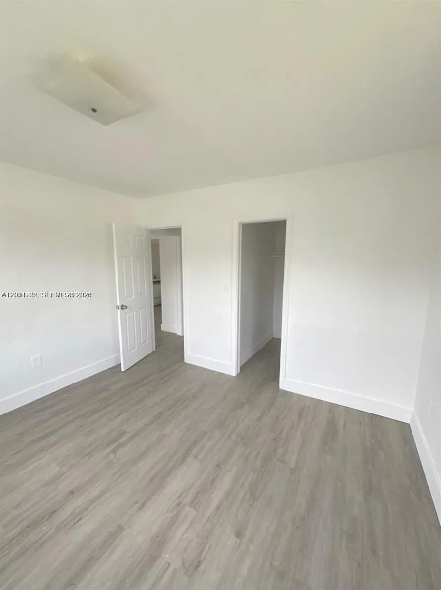 2410 NW 11th St # A, Miami FL 33125