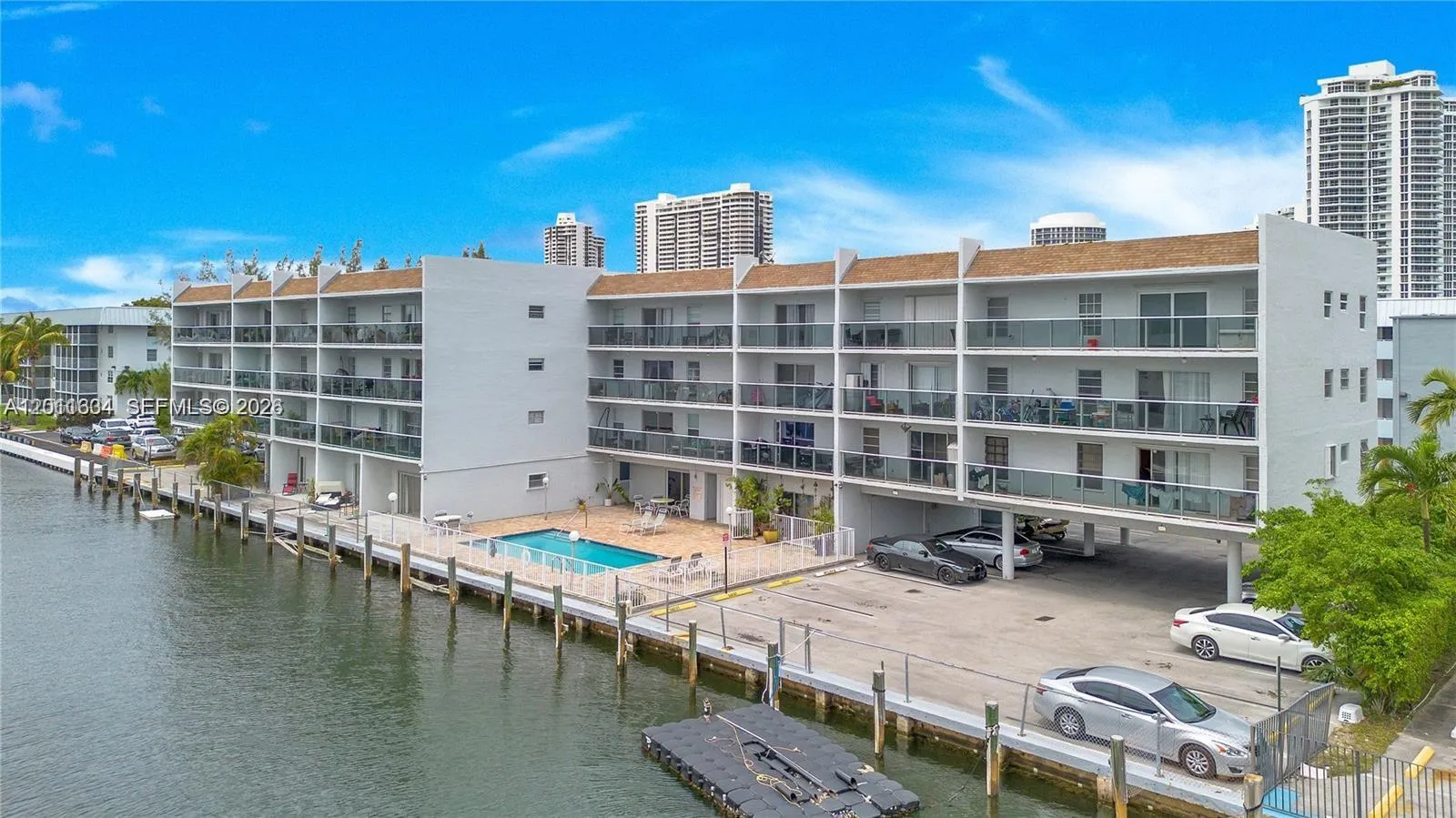 3868 NE 169th St # 305, North Miami Beach FL 33160