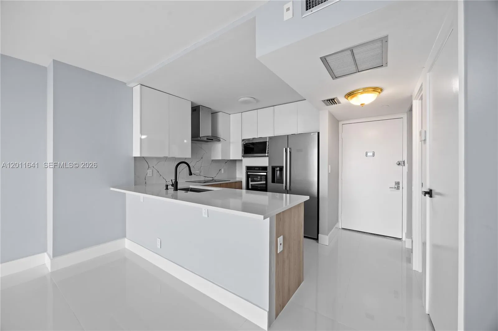 20335 W Country Club Dr # 1905, Aventura FL 33180