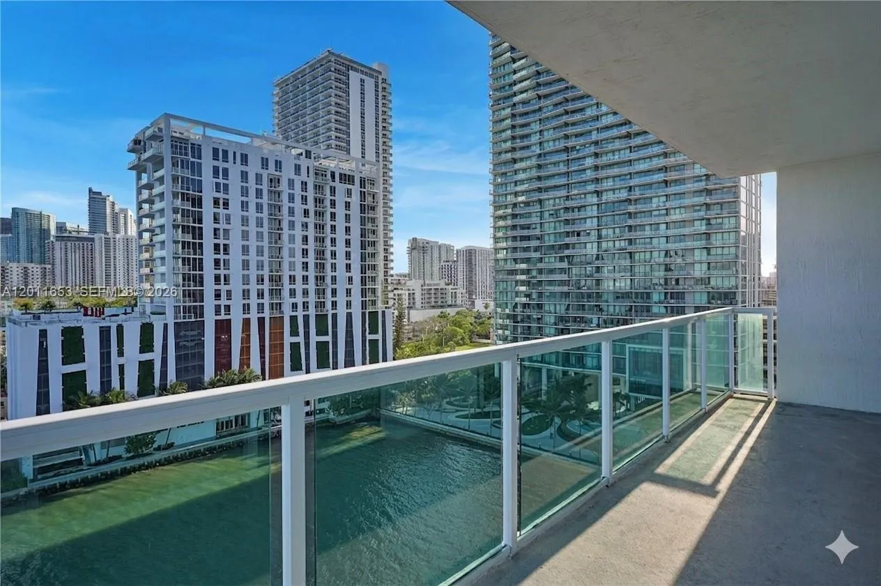 500 NE 29th St # 1208, Miami FL 33137