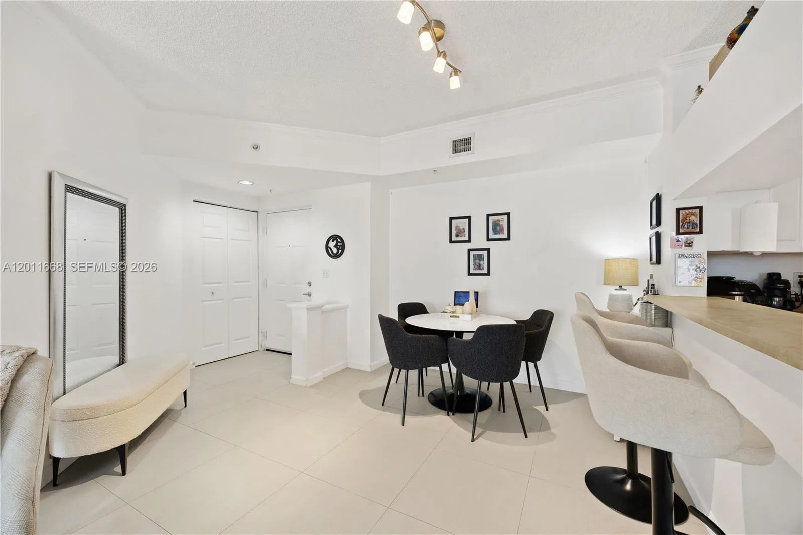 17100 N Bay Rd # 1810, Sunny Isles Beach FL 33160