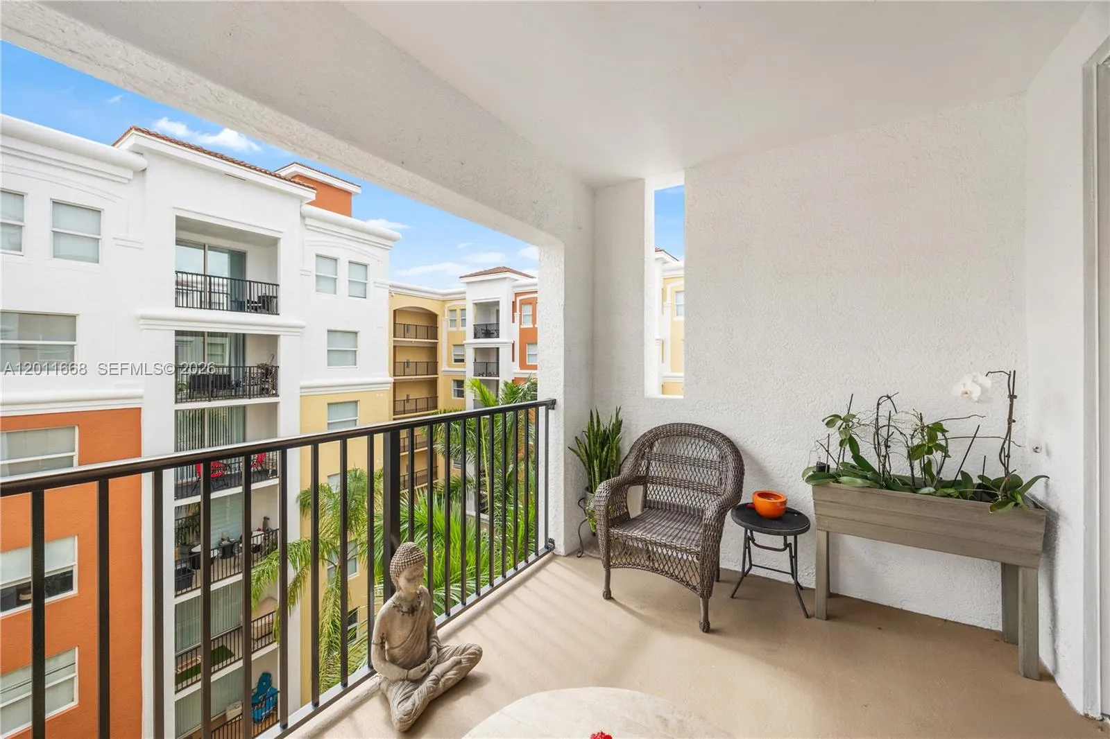 17100 N Bay Rd # 1810, Sunny Isles Beach FL 33160