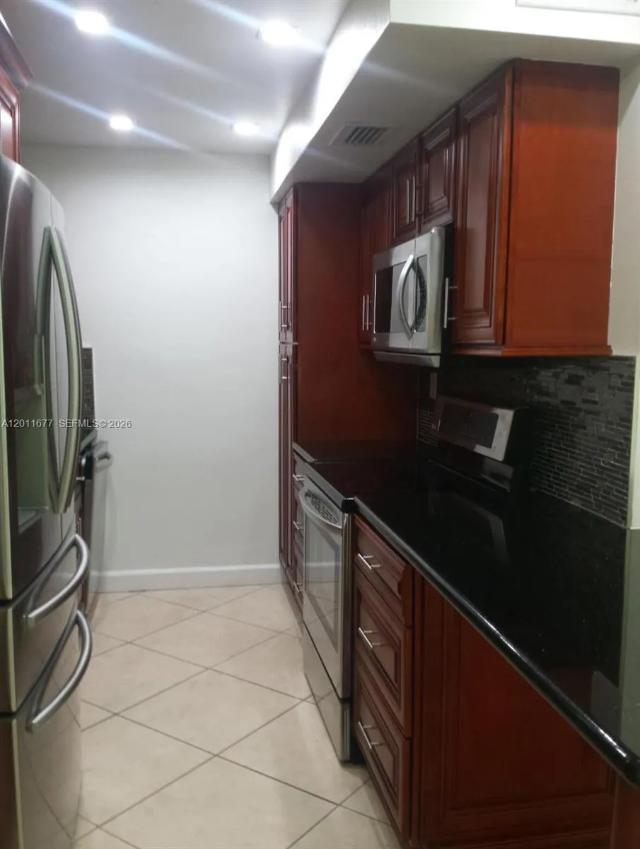 9490 SW 77th Ave # N6, Miami FL 33156
