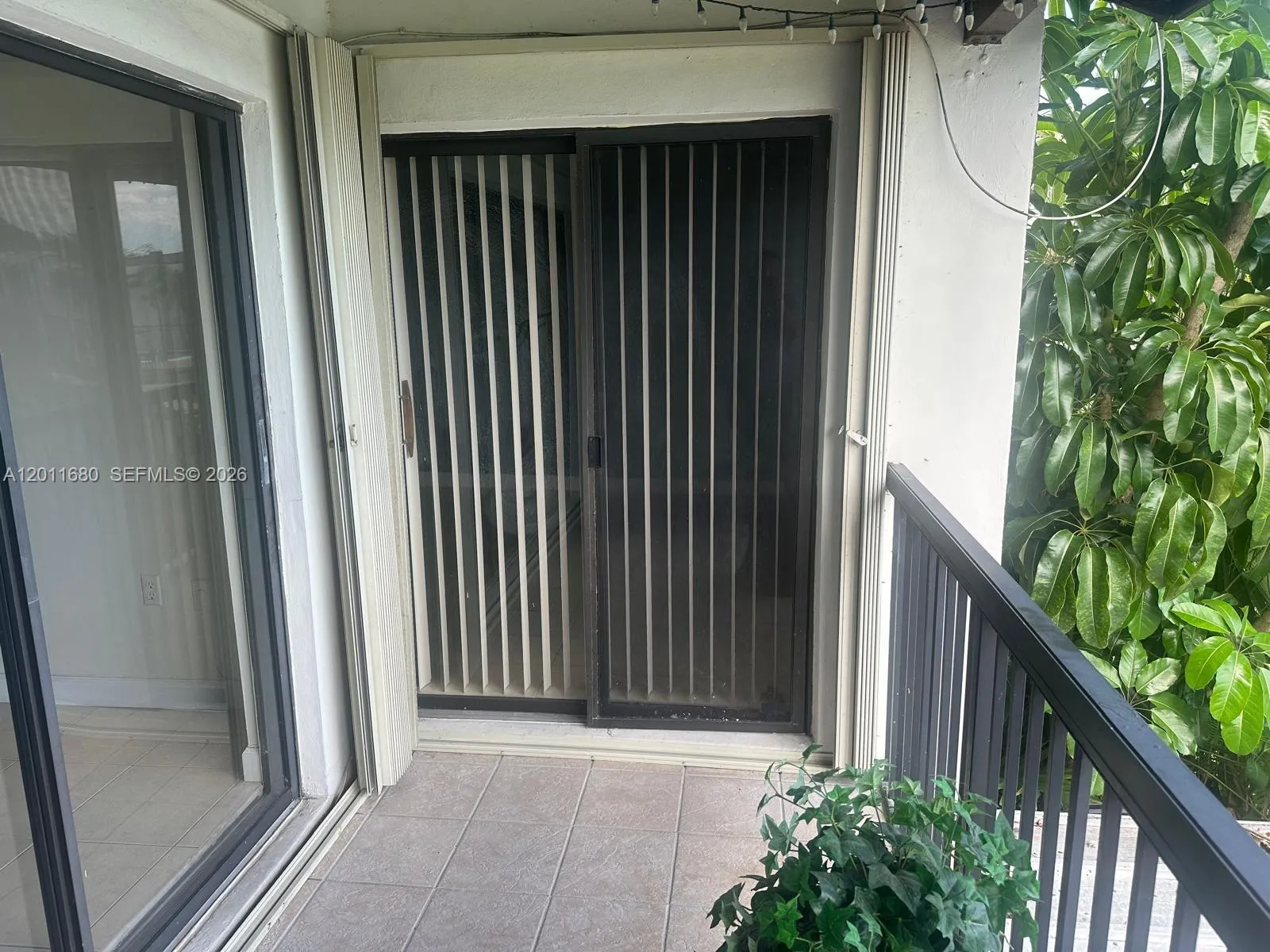 551 NW 107th Ave # 202, Miami FL 33172