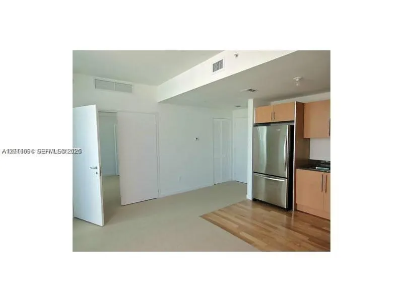 300 S Biscayne Blvd # 2903, Miami FL 33131