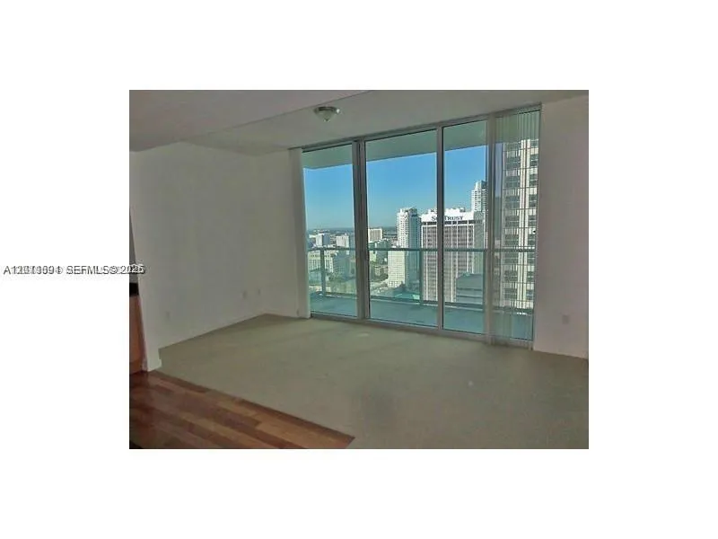 300 S Biscayne Blvd # 2903, Miami FL 33131