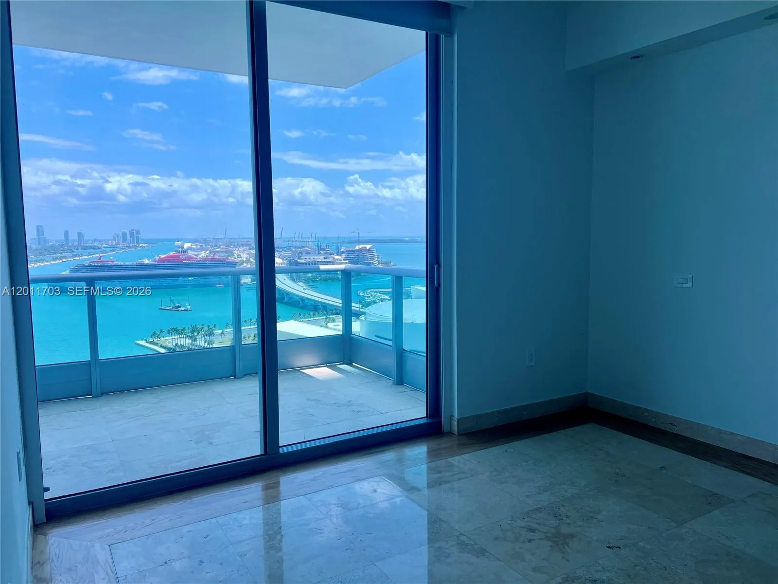 900 Biscayne Blvd # 2904, Miami FL 33132
