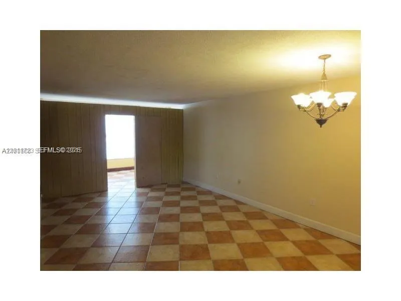1351 NE 191st St # E311, Miami FL 33179