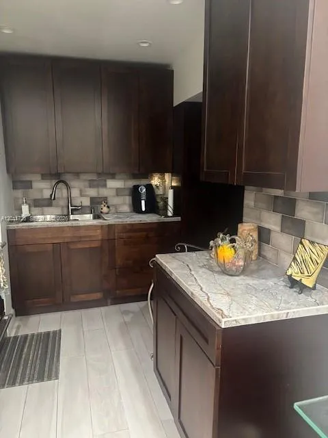 1030 NW 116th Ter, Miami FL 33168
