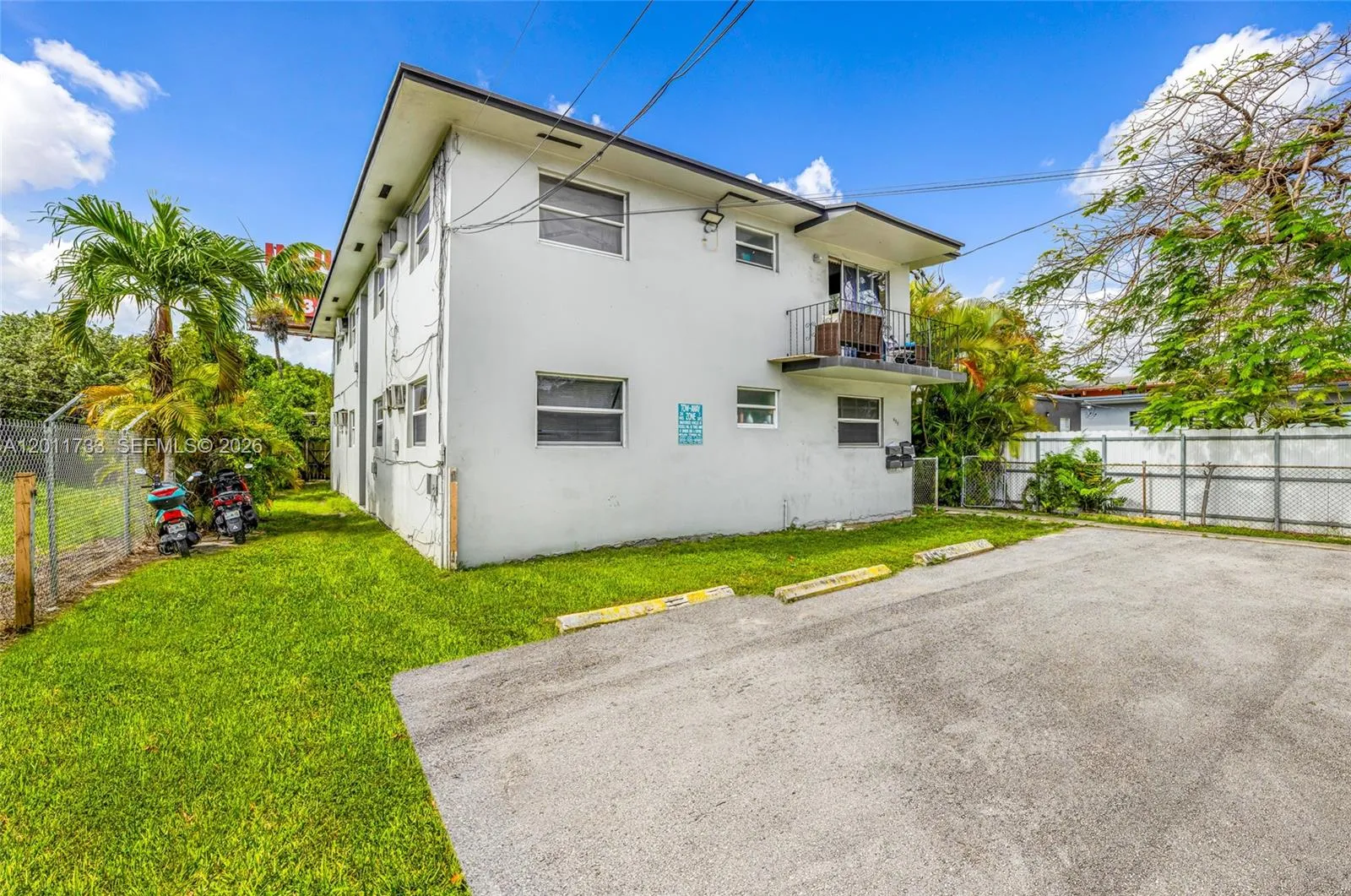 650 NW 28th St, Miami FL 33127