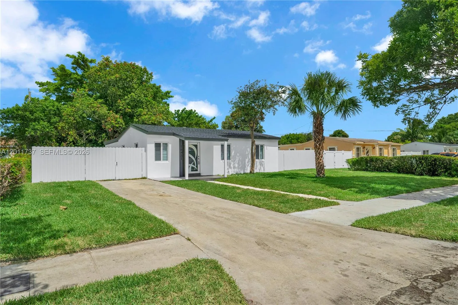3 bedroom 3 bath for sale at 16431 NW 18 AVE, Miami Gardens FL 33054