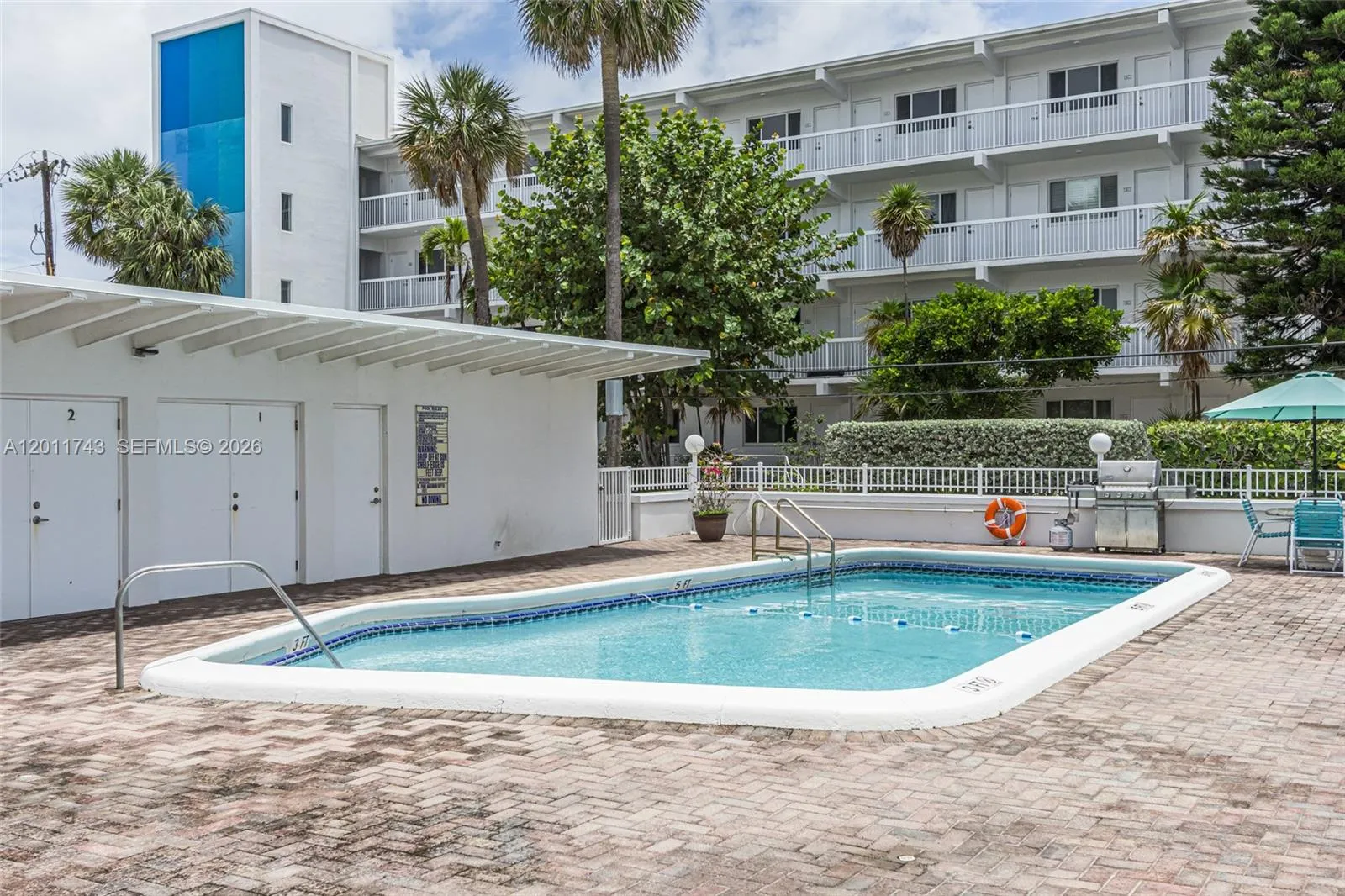1801 S Surf Rd # 2G, Hollywood FL 33019