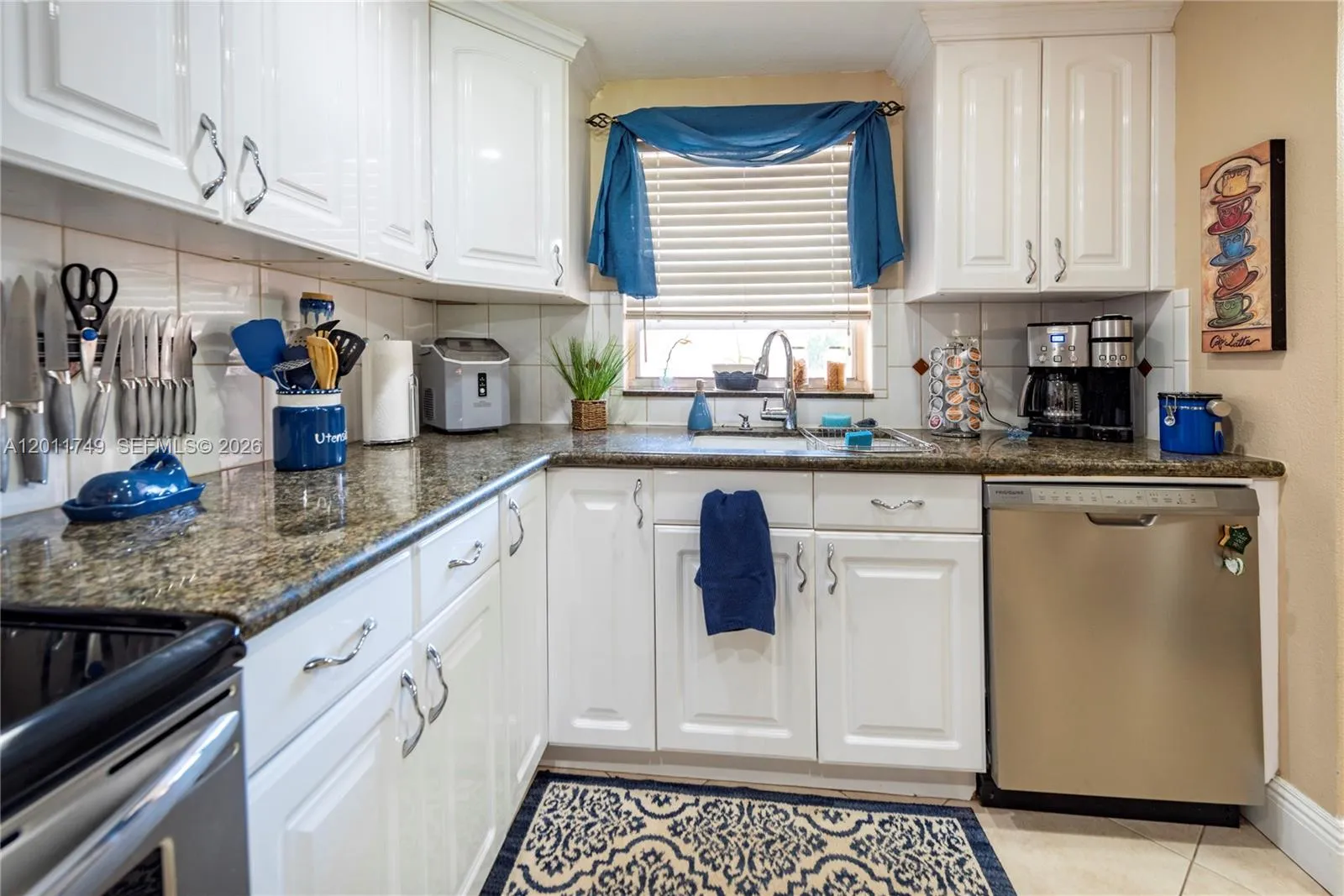 9491 Evergreen Pl # 302, Davie FL 33324