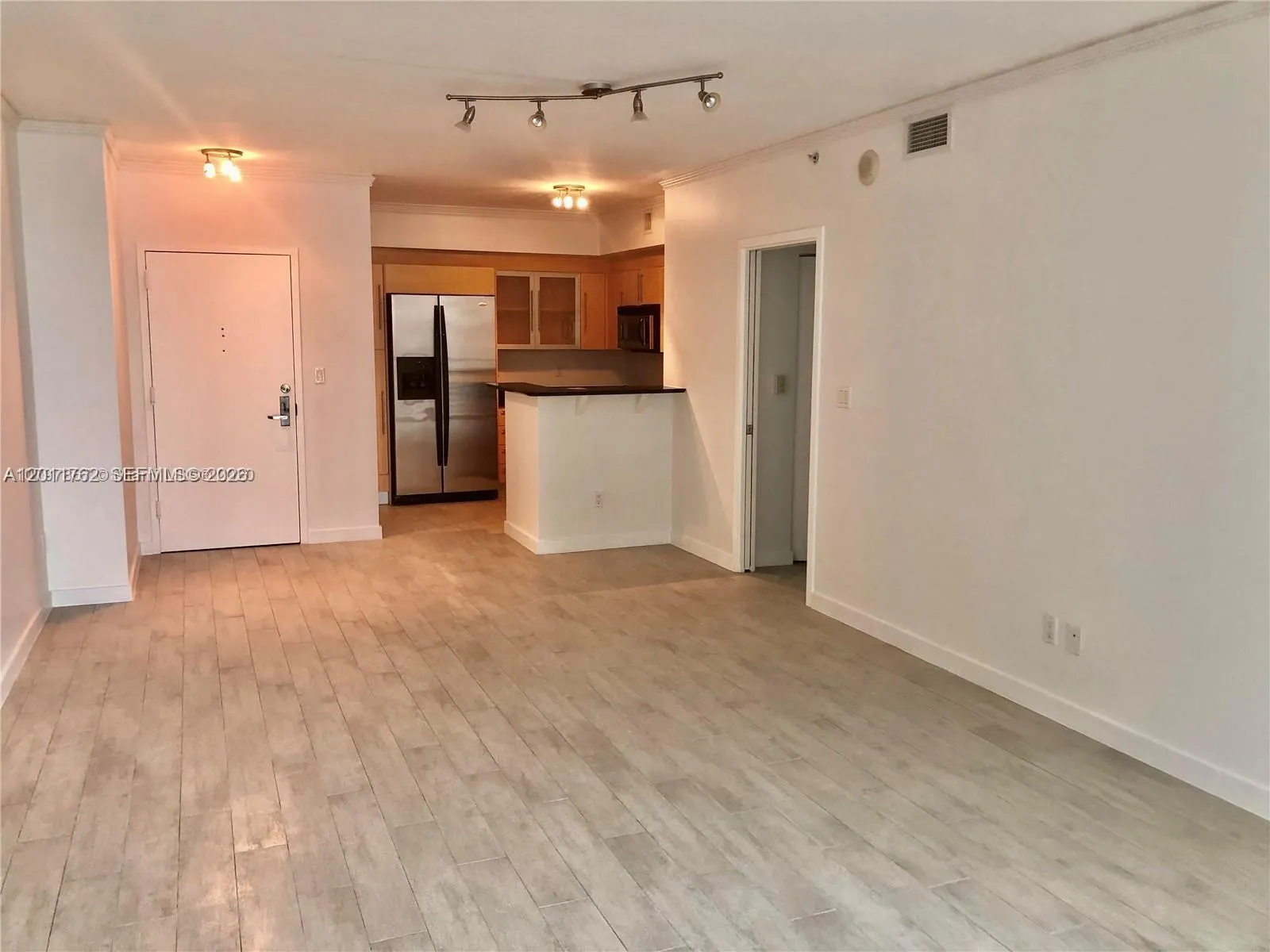 335 S Biscayne Blvd # 3100, Miami FL 33131