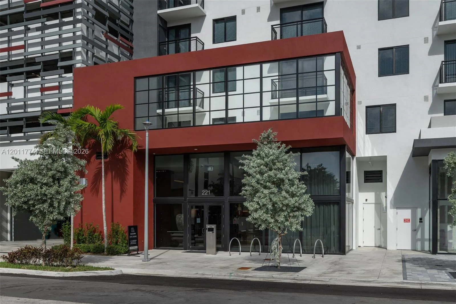 221 SW 12th St # 303, Miami FL 33130