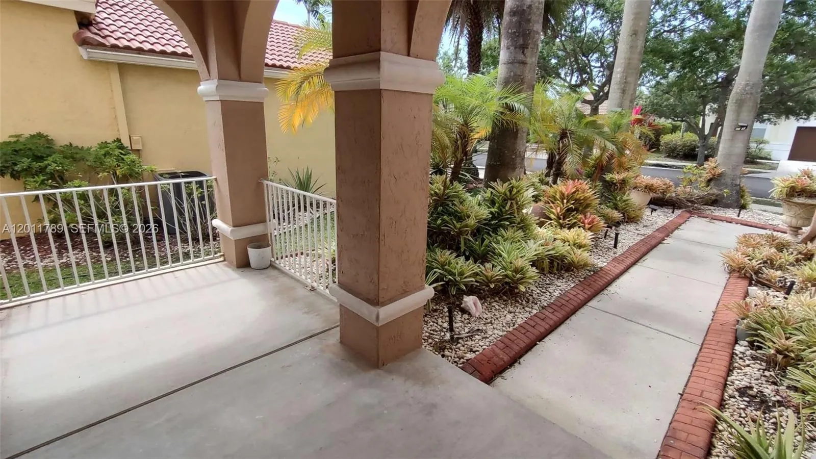 624 Bald Cypress Rd # 624, Weston FL 33327