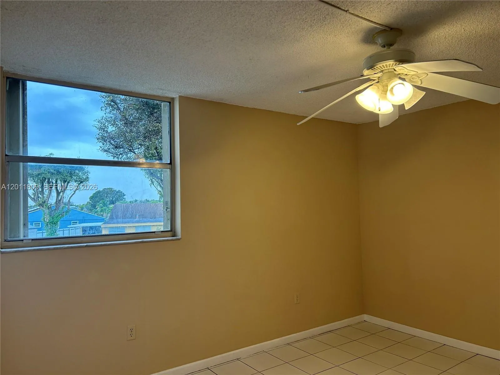 9411 SW 4th St # 202, Miami FL 33174