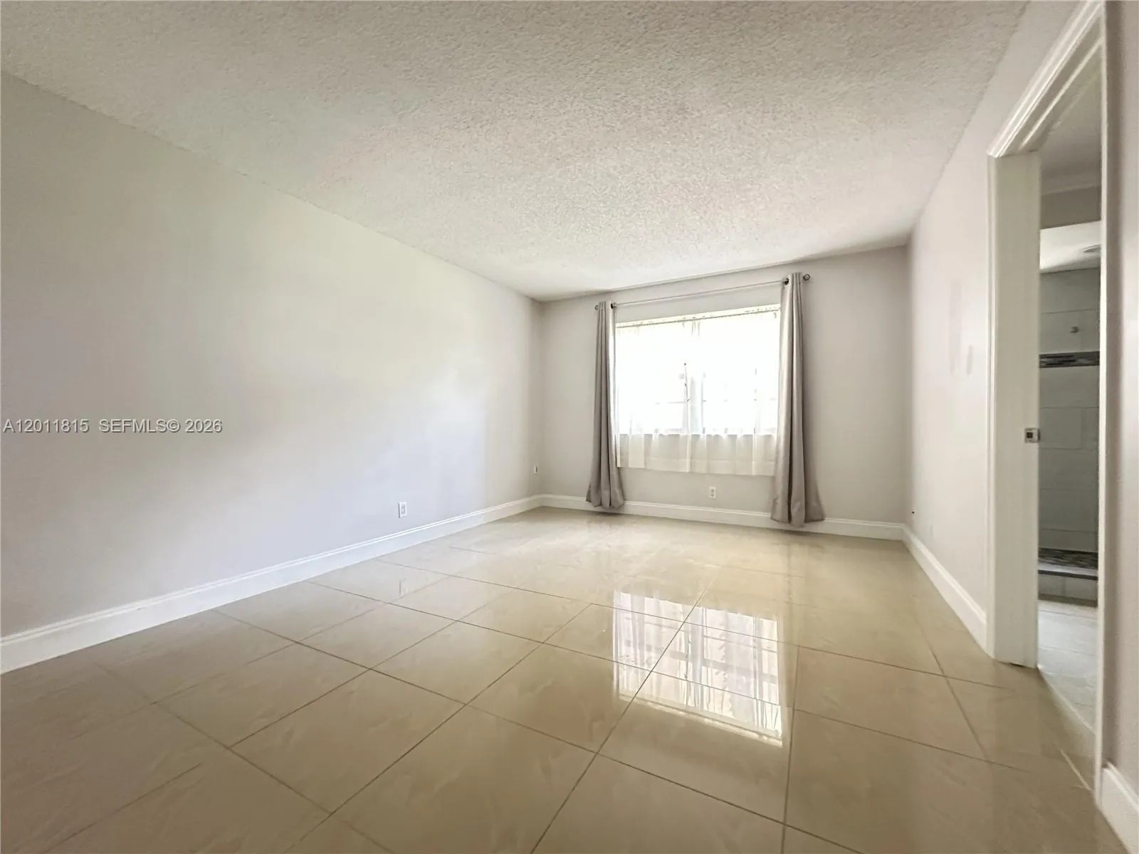 9370 SW 8th St # 107, Boca Raton FL 33428