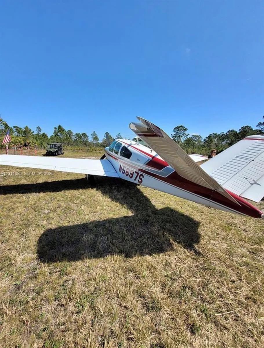 1000 NE 365 Lane, Okeechobee FL 34972