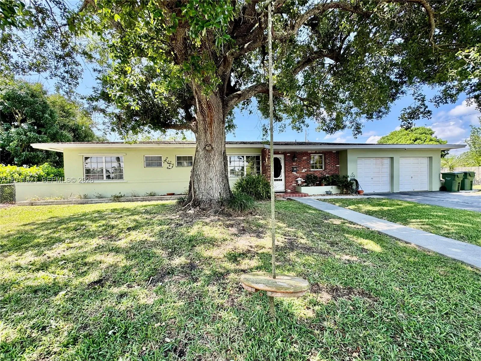 434 NW 20th St, Homestead FL 33030