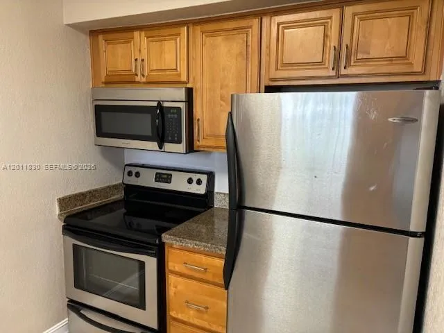 8601 SW 94 ST # 126W, Miami FL 33156