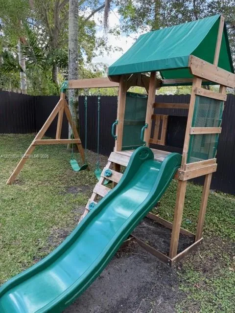 15856 NW 12th Ct # 15856, Pembroke Pines FL 33028