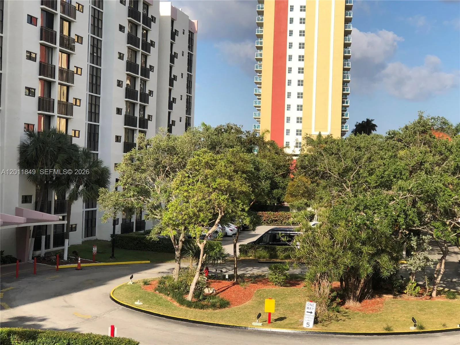 17011 N Bay Rd # 918, Sunny Isles Beach FL 33160