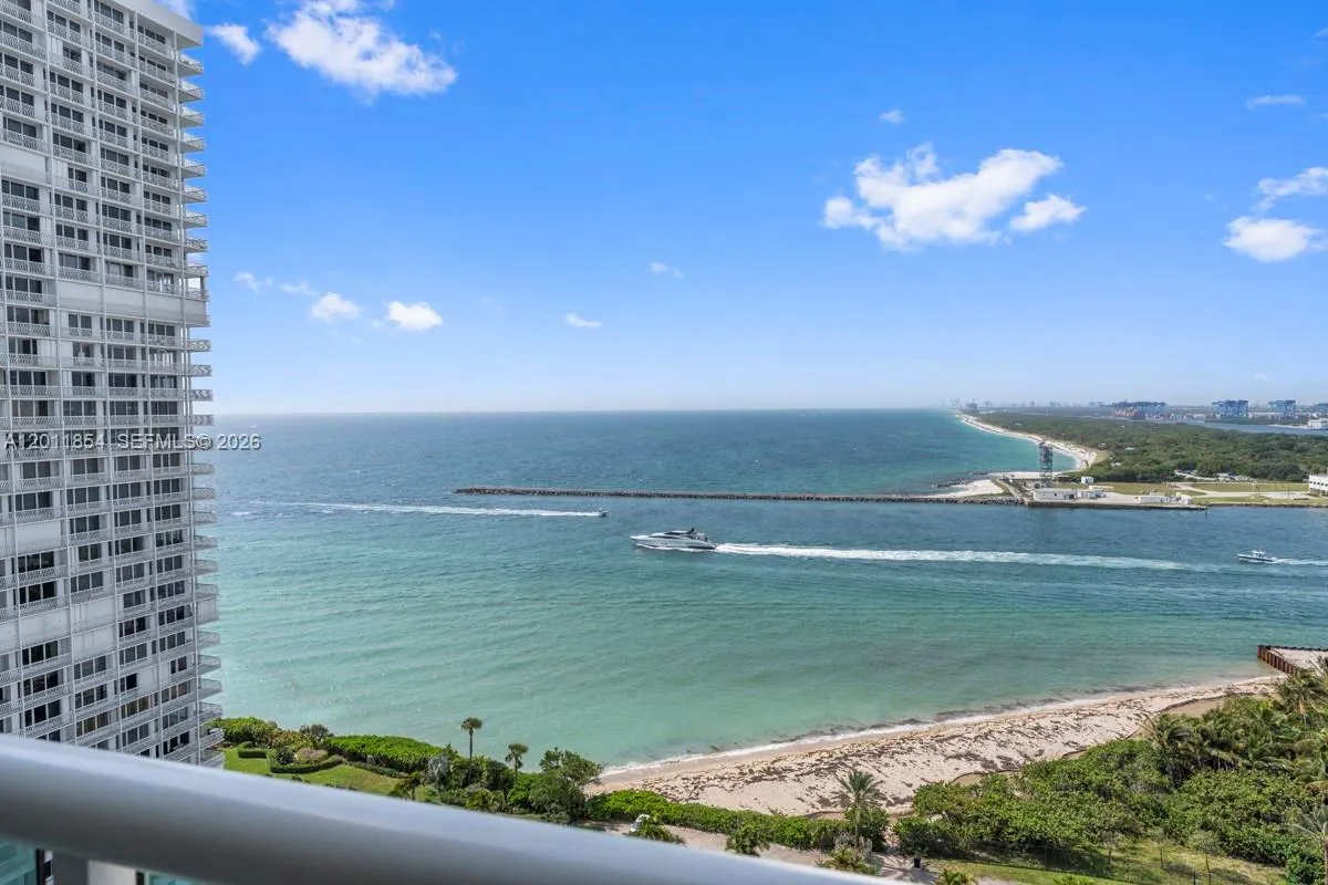 2100 S Ocean Ln # 1704, Fort Lauderdale FL 33316