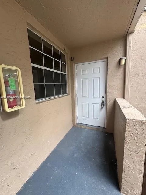 2391 NW 96th Ter # 19P, Pembroke Pines FL 33024