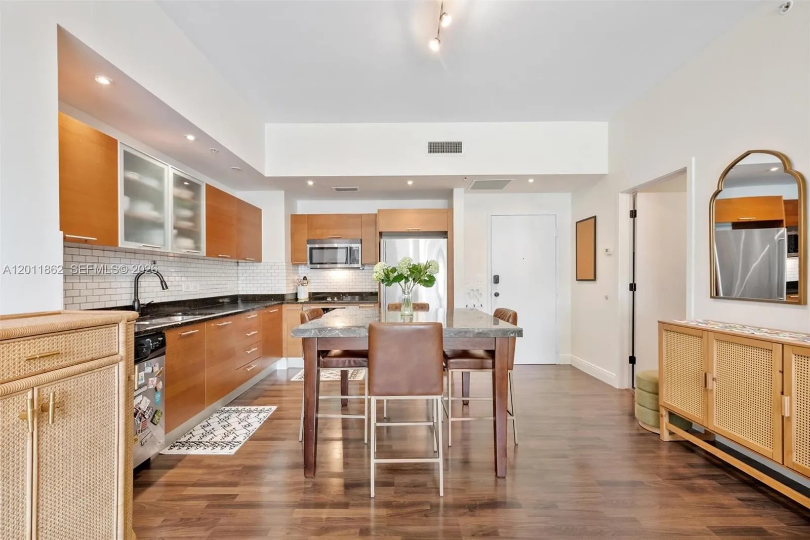 3470 E Coast Ave # H0908, Miami FL 33137
