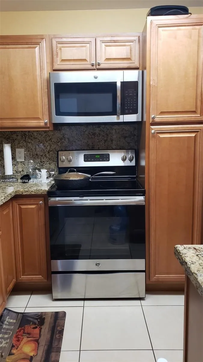 14857 SW 104th St # 205, Miami FL 33196