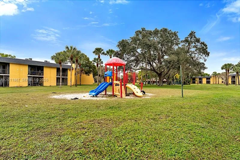 1408 W Meadows Cir W # 1408, Boynton Beach FL 33436
