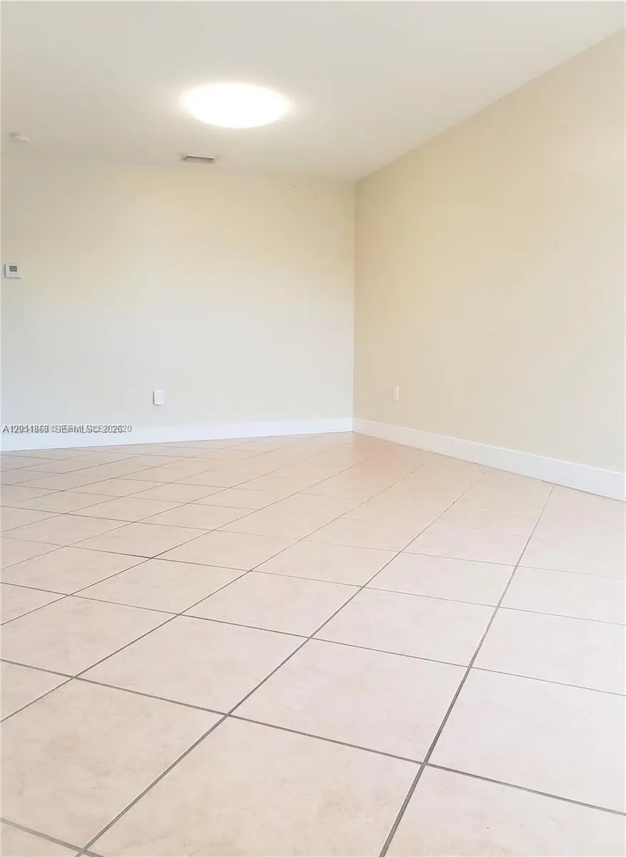 15250 SW 134th Pl # 110, Miami FL 33177