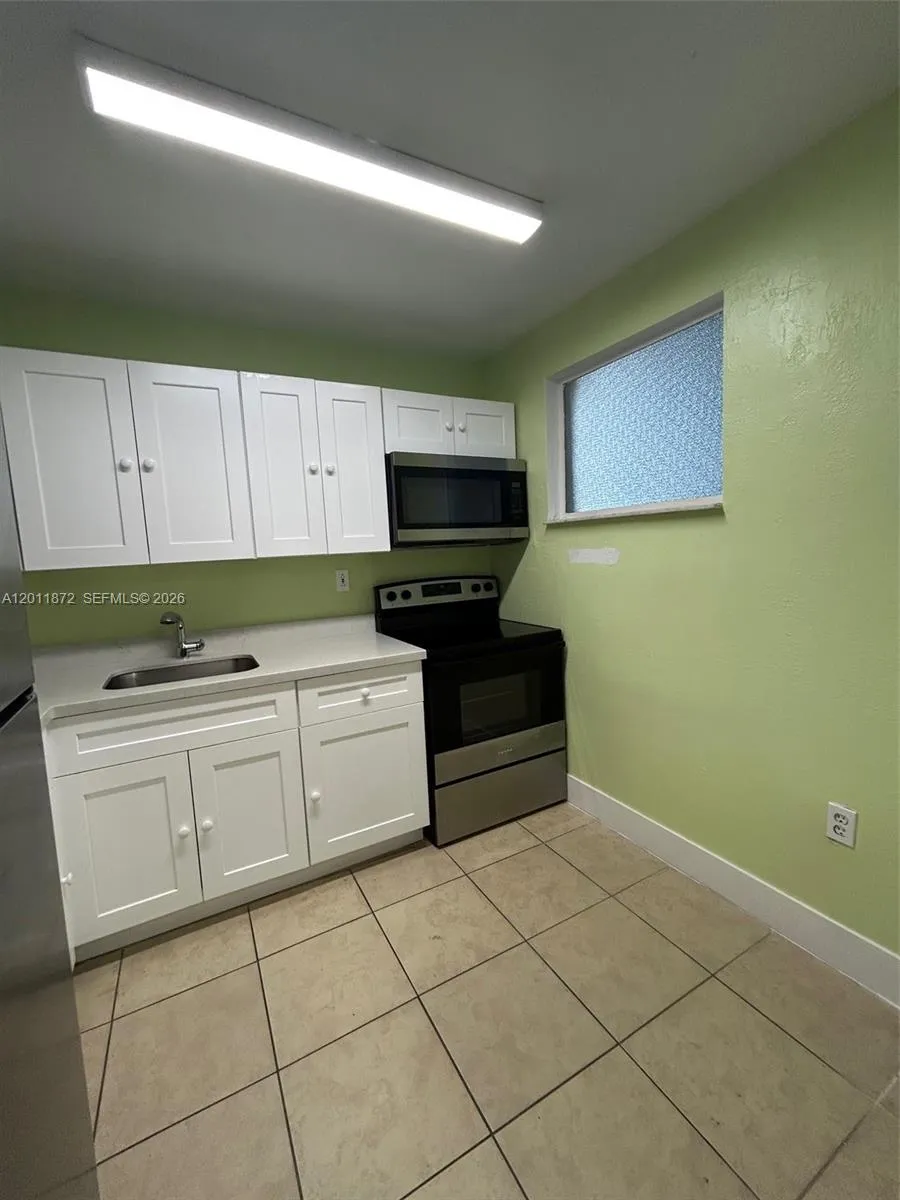 19825 SW 114th Ave # 5, Miami FL 33157