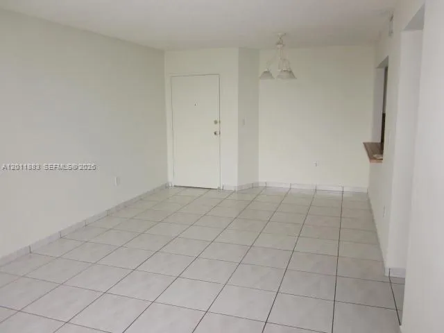 8201 NW 8th St # 414, Miami FL 33126