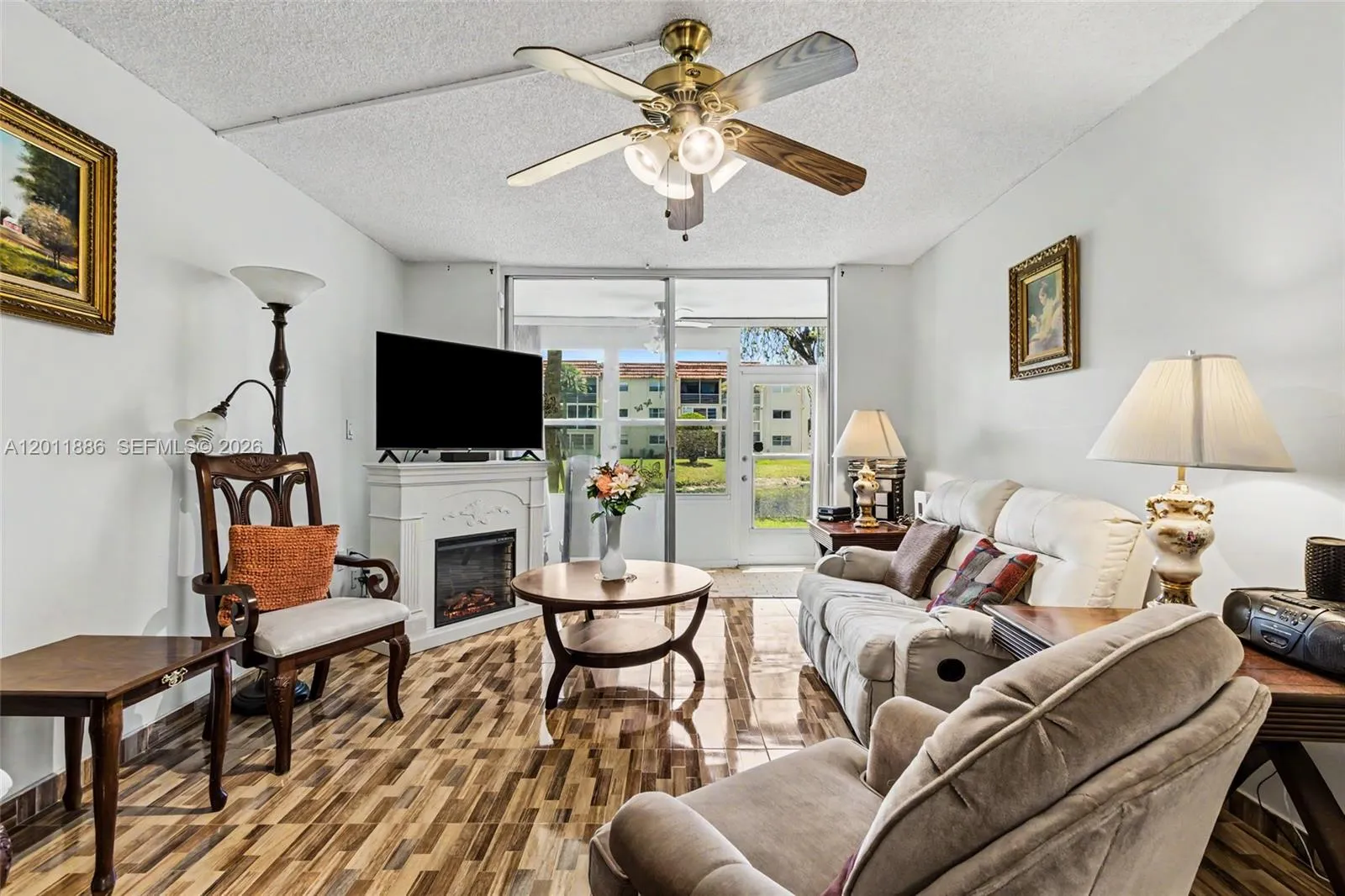 2831 E Sunrise Lakes Dr # 105, Sunrise FL 33322