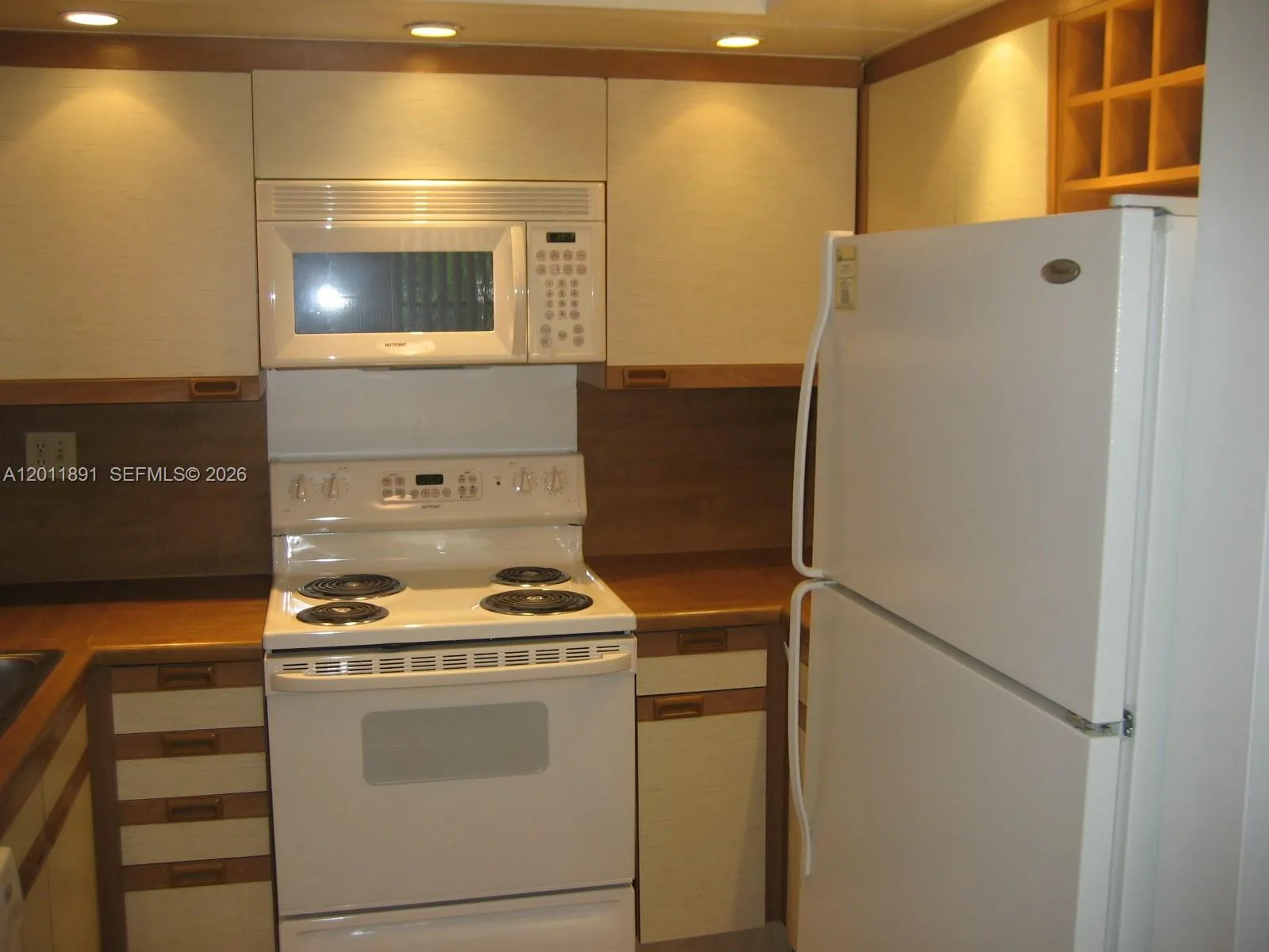 8800 SW 123 CT # 310, Miami FL 33186
