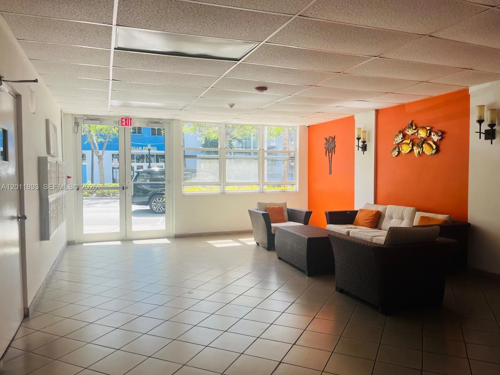524 Washington Ave # 305, Miami Beach FL 33139
