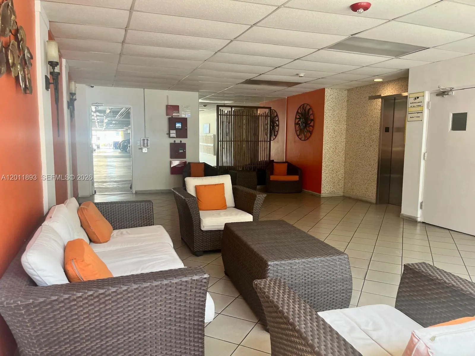 524 Washington Ave # 305, Miami Beach FL 33139
