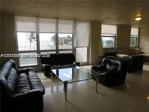 1912 S Ocean Dr # 3D, Hallandale Beach FL 33009