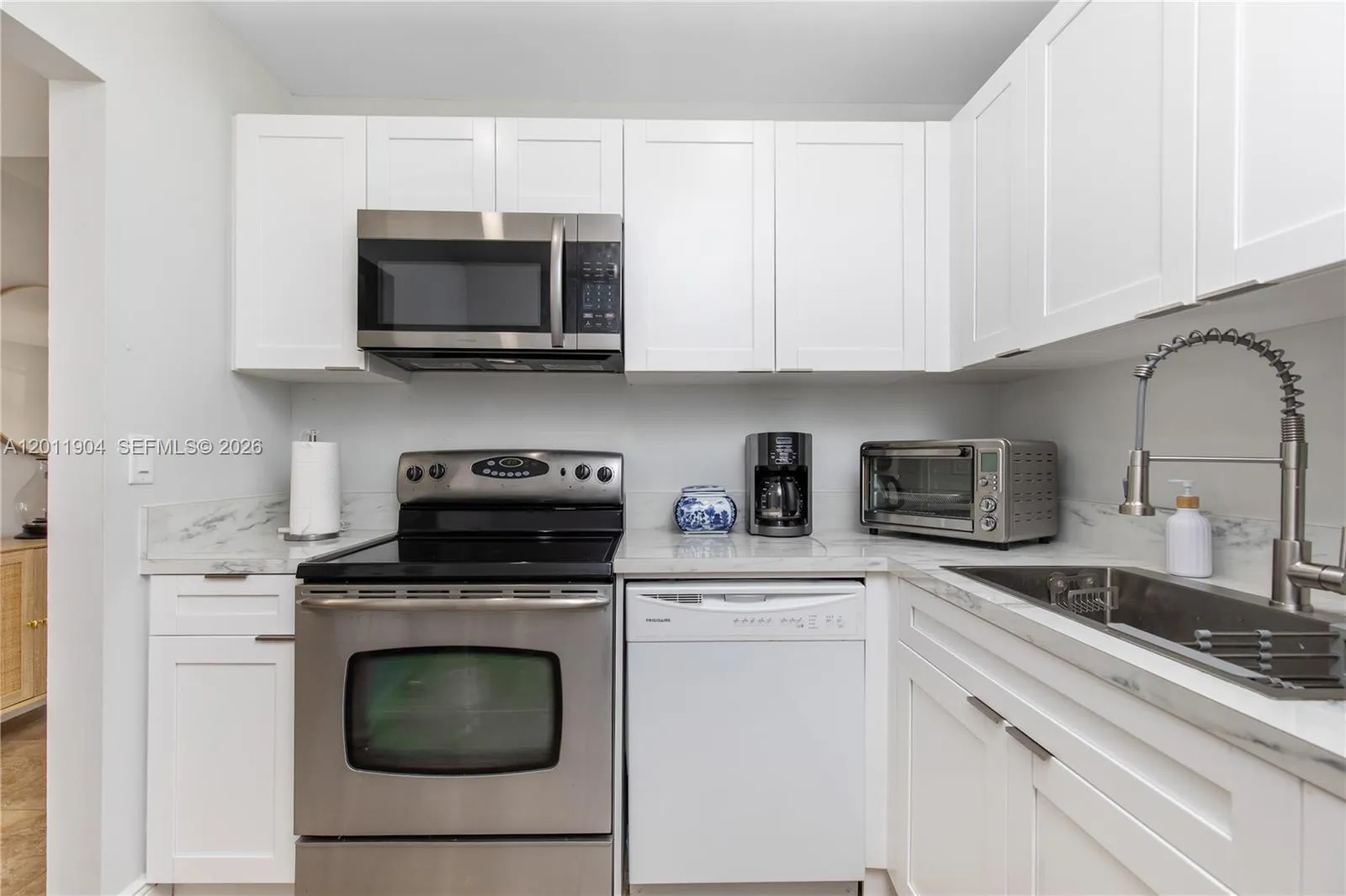 21133 SW 85th Ave # 103, Cutler Bay FL 33189