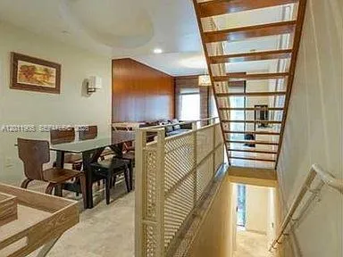 208 Washington Ave # 11, Miami Beach FL 33139