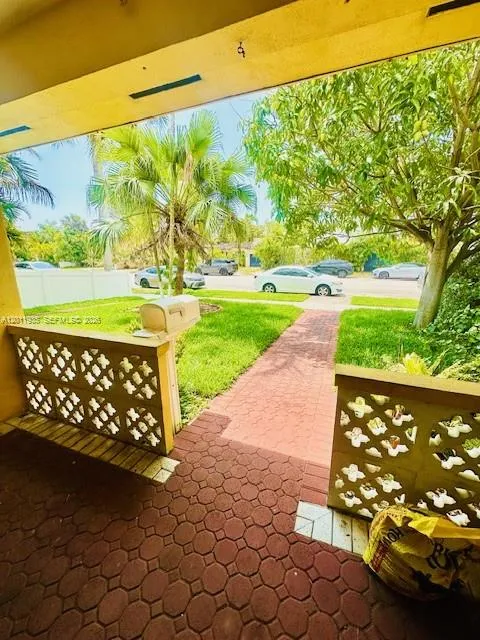 1551 Tyler St, Hollywood FL 33020