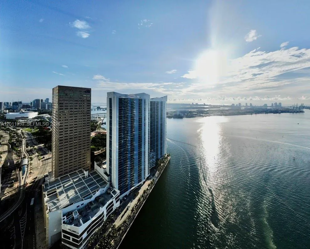 325 S Biscayne Blvd # 3517, Miami FL 33131
