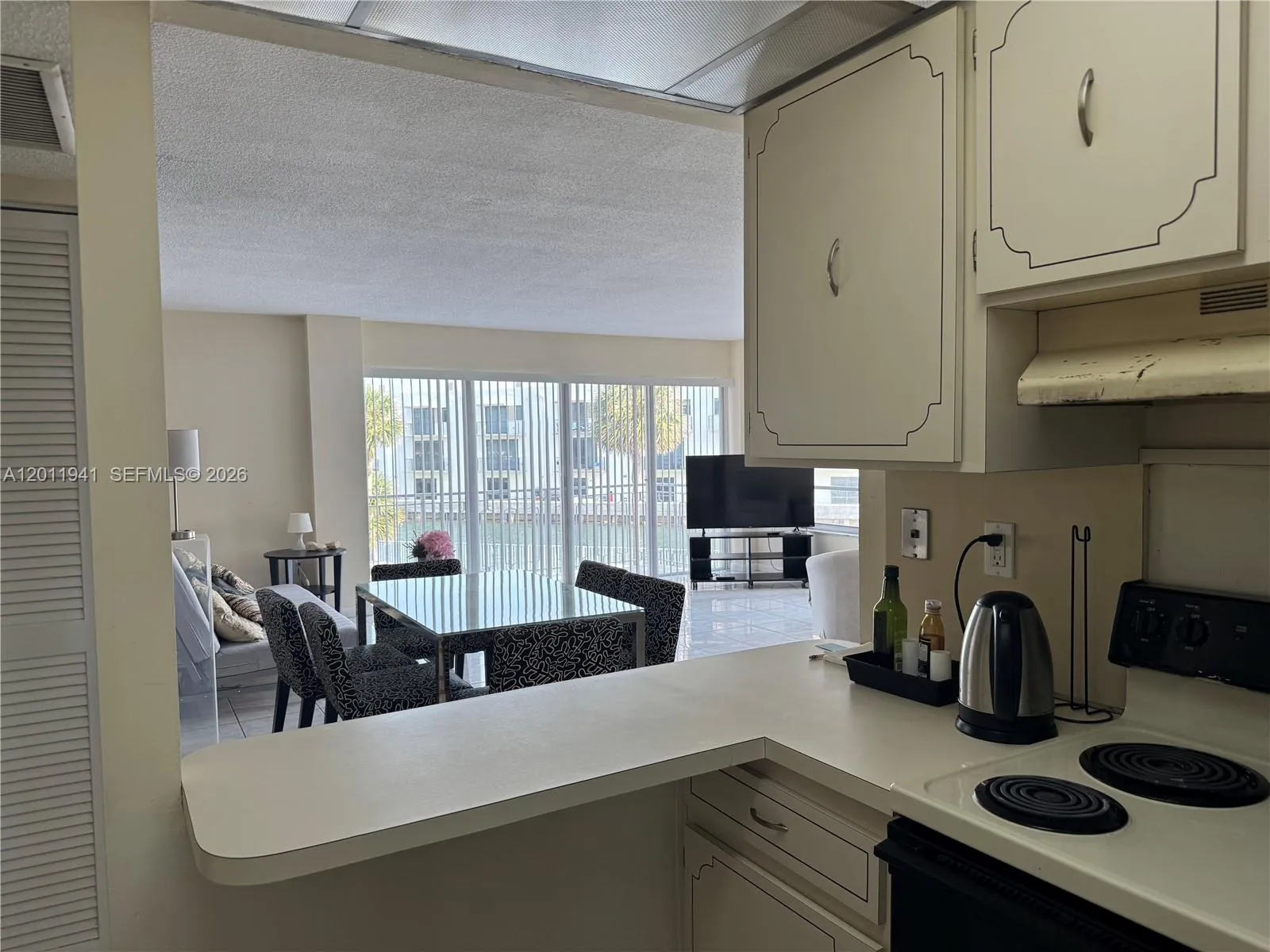 11111 Biscayne Blvd # 2H, Miami FL 33181