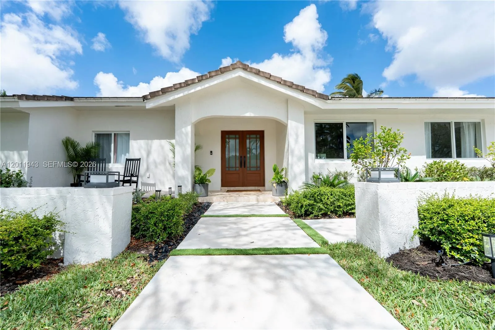 10461 SW 121st St, Miami FL 33176