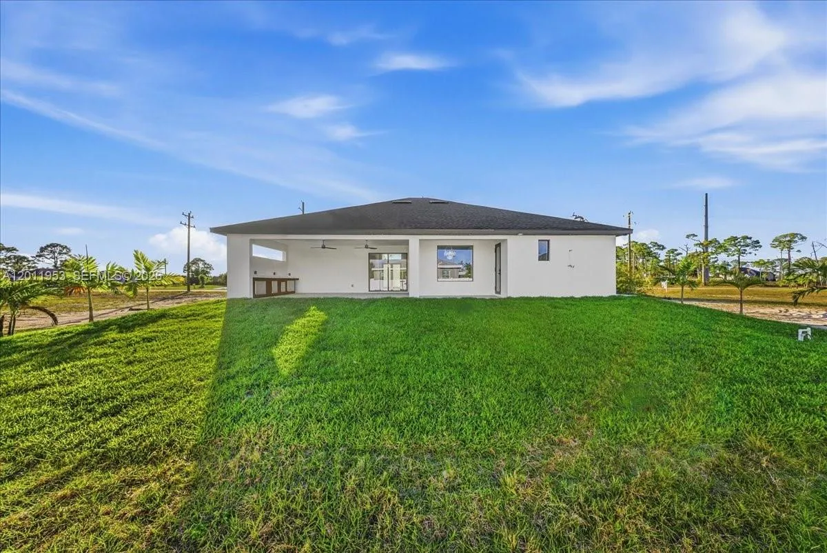 2145 EL DORADO BLVD N, Other City - In The State Of Florida FL 33993