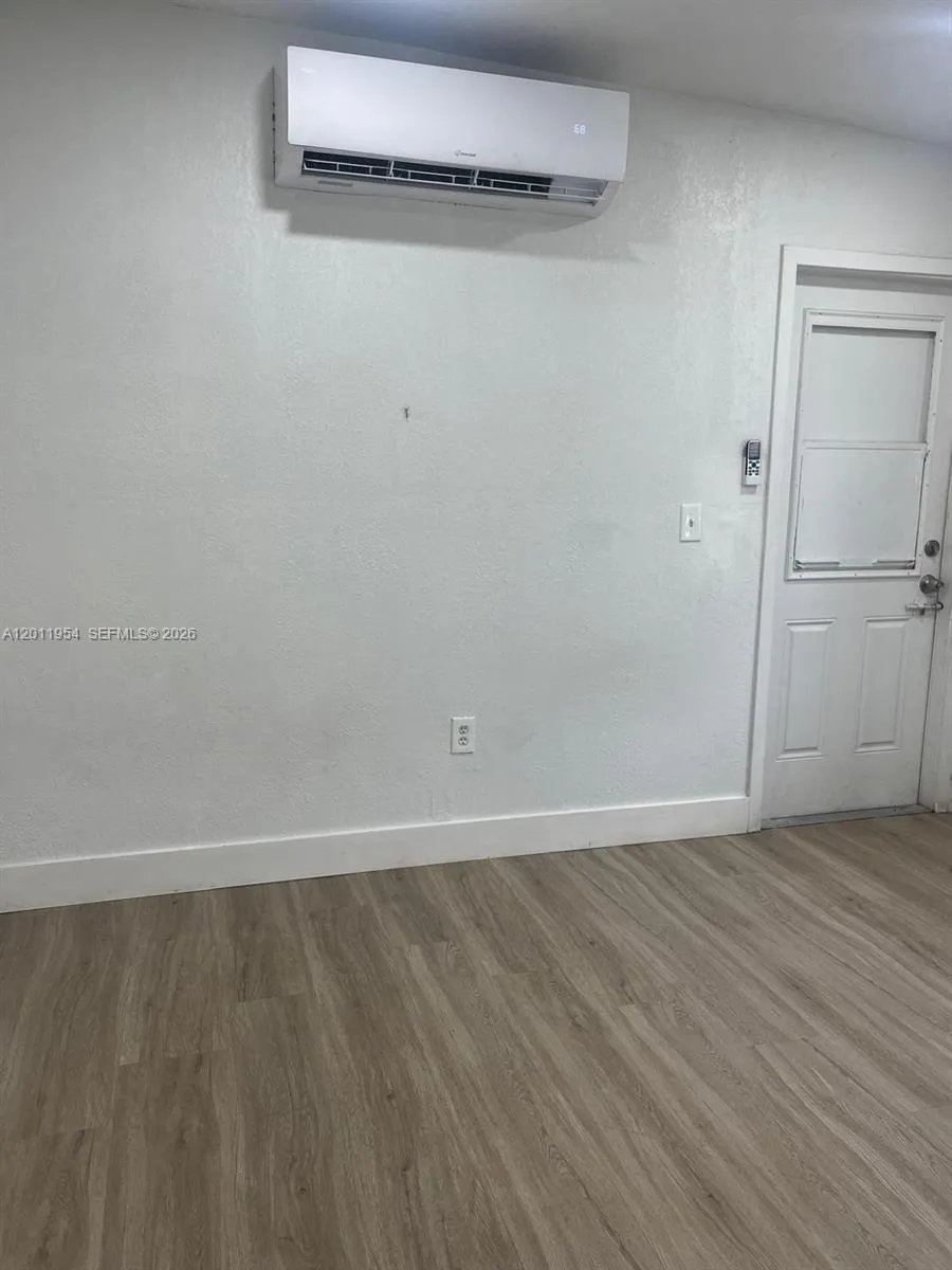 1631 NW 29th Ave # 3, Miami FL 33125